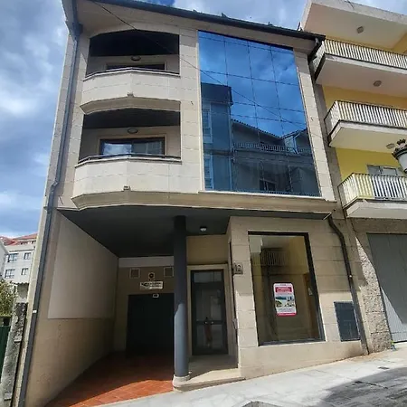 Ana's Home, Canelinas Beach, Portonovo 산신소